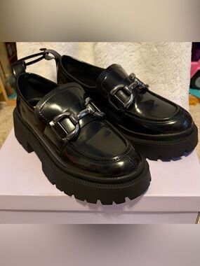 Shoes Madden Girl Patent Leather Slip ons With Chunky Heel, Women’s Size 7 NIB